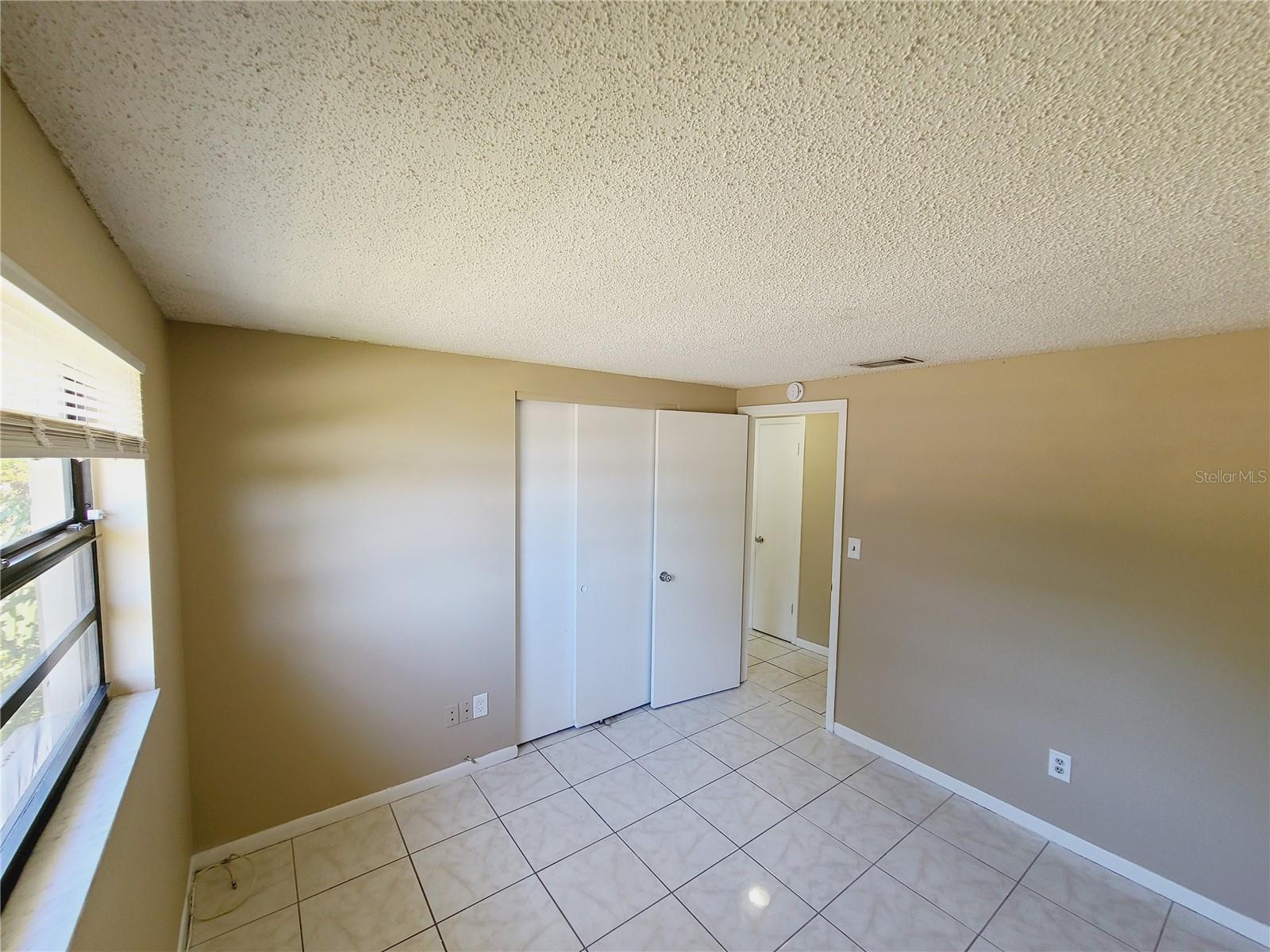 LEVERICHS J J TOURIST PARK - Residential Lease