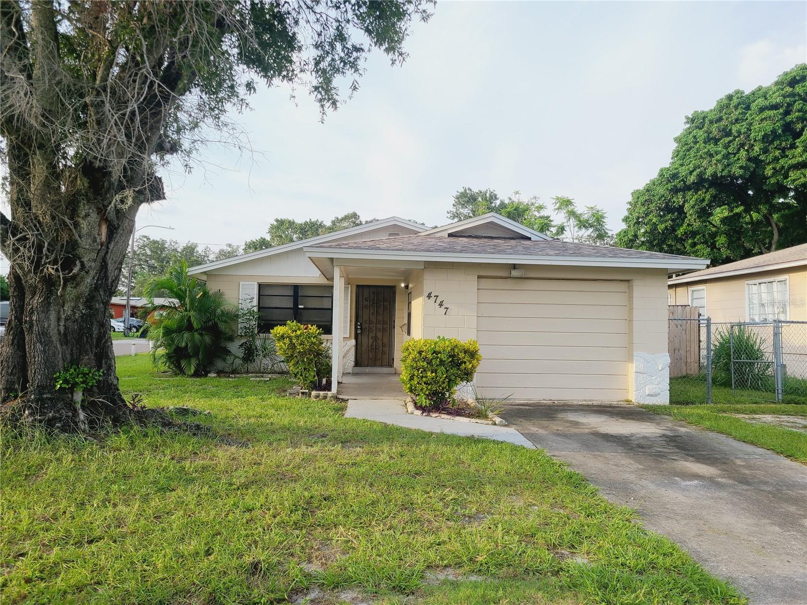 LEVERICHS J J TOURIST PARK - Residential Lease