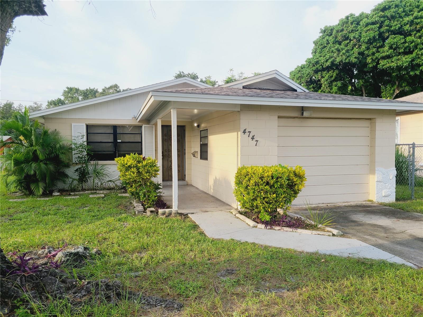 LEVERICHS J J TOURIST PARK - Residential Lease