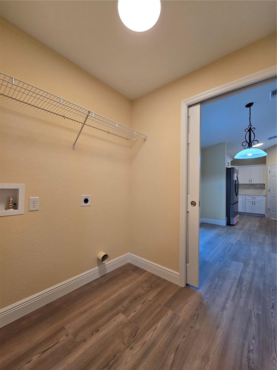 SILVER SPGS SHORES UN 34 - Residential