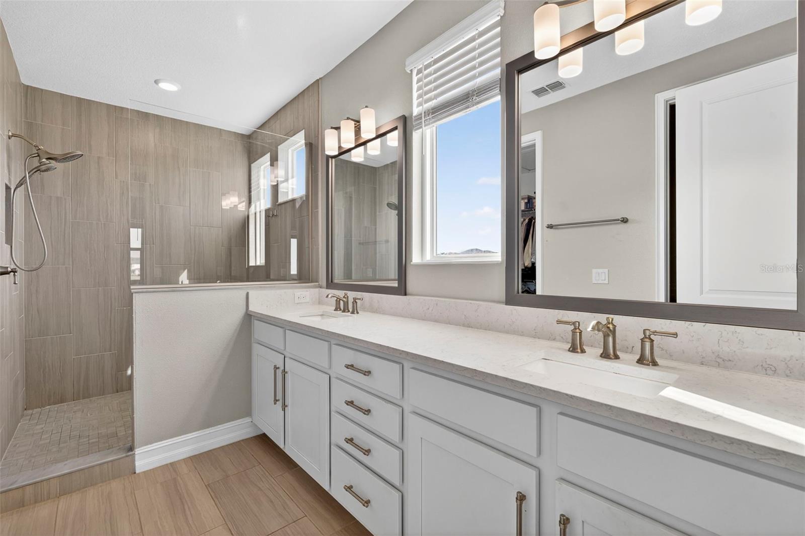ESTANCIA PHASE 4 - Residential