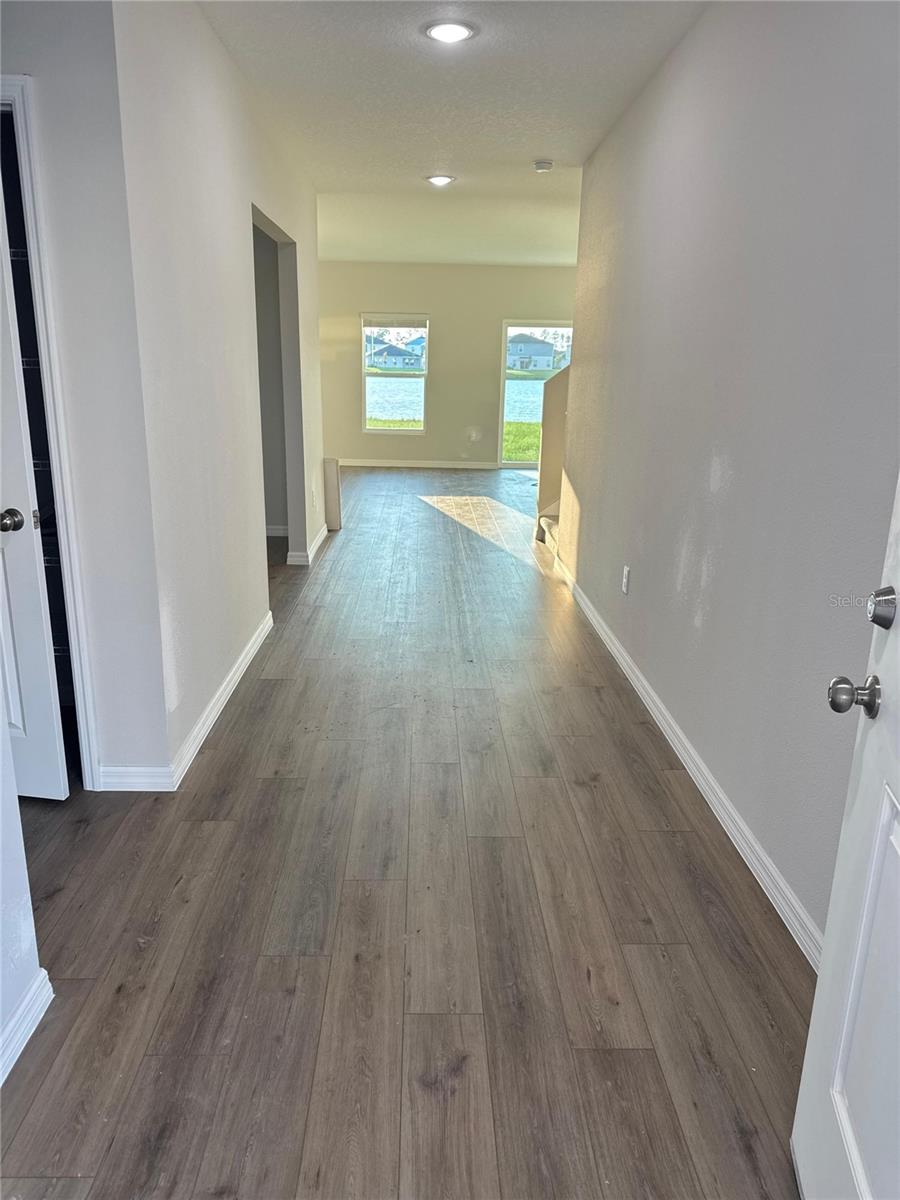 TWO RIVERS - Residential Lease