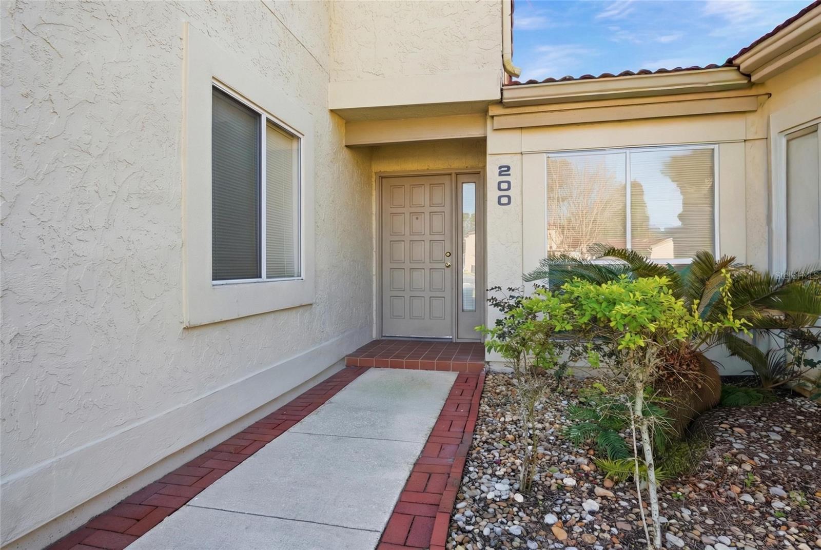 200 W SABAL PALM PLACE 200