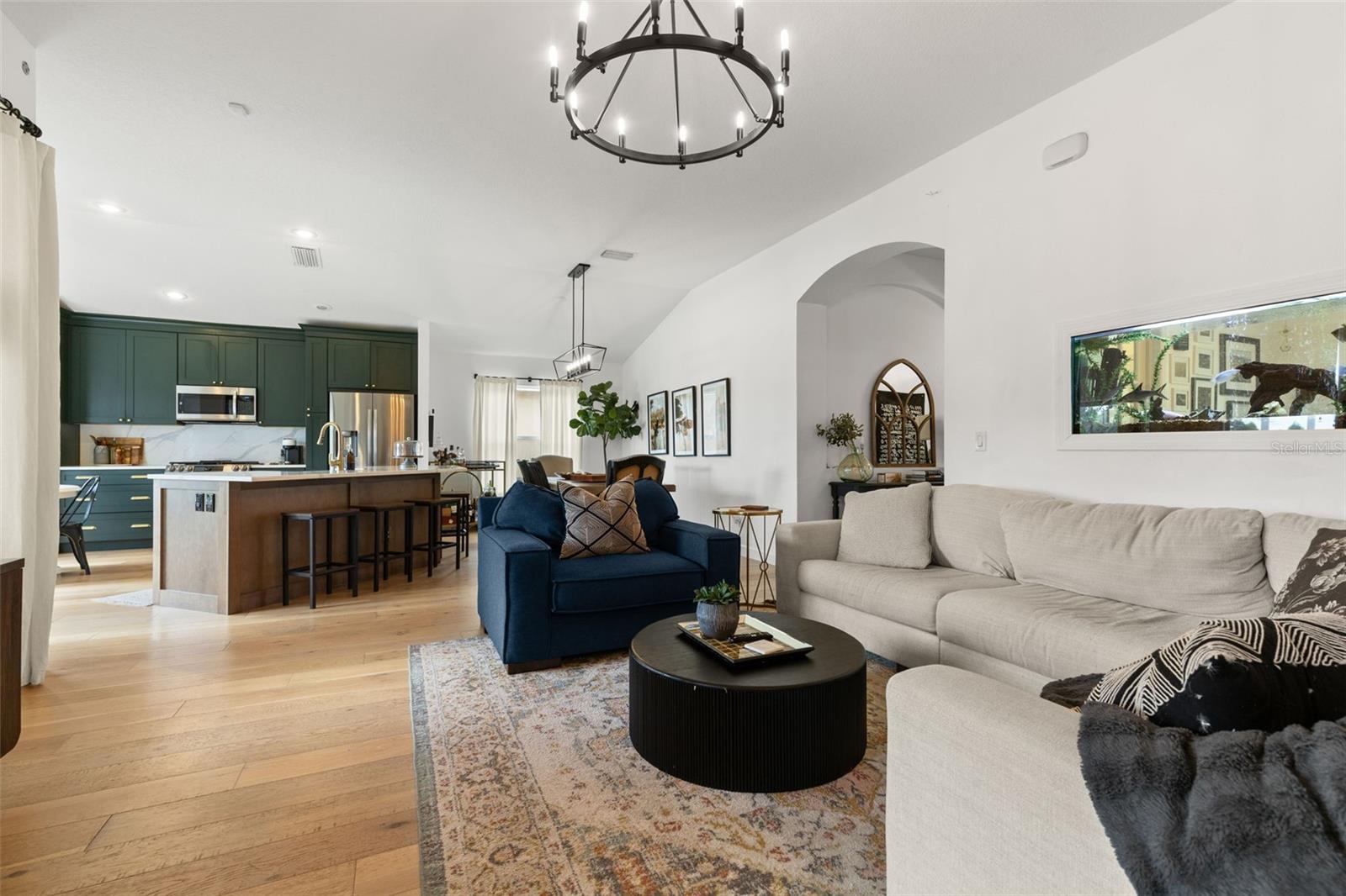 LAKEVIEW VILLAGE SEC F - Residential Lease