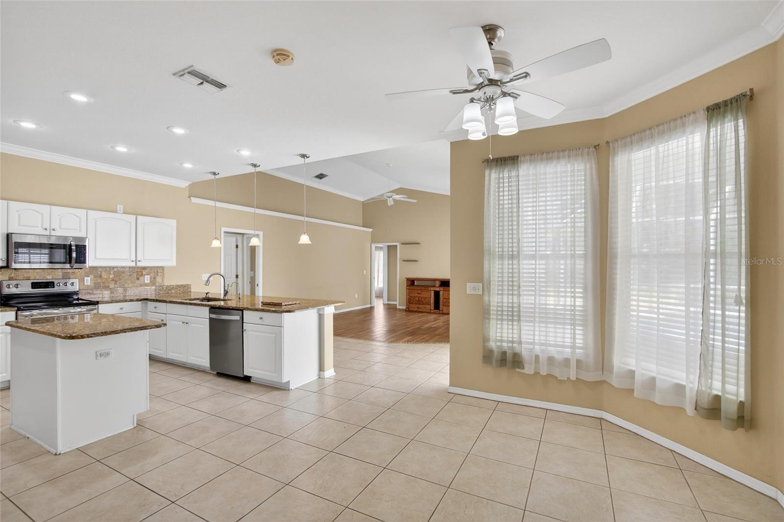 WALDEN LAKE UNIT 33 02 PH B - Residential