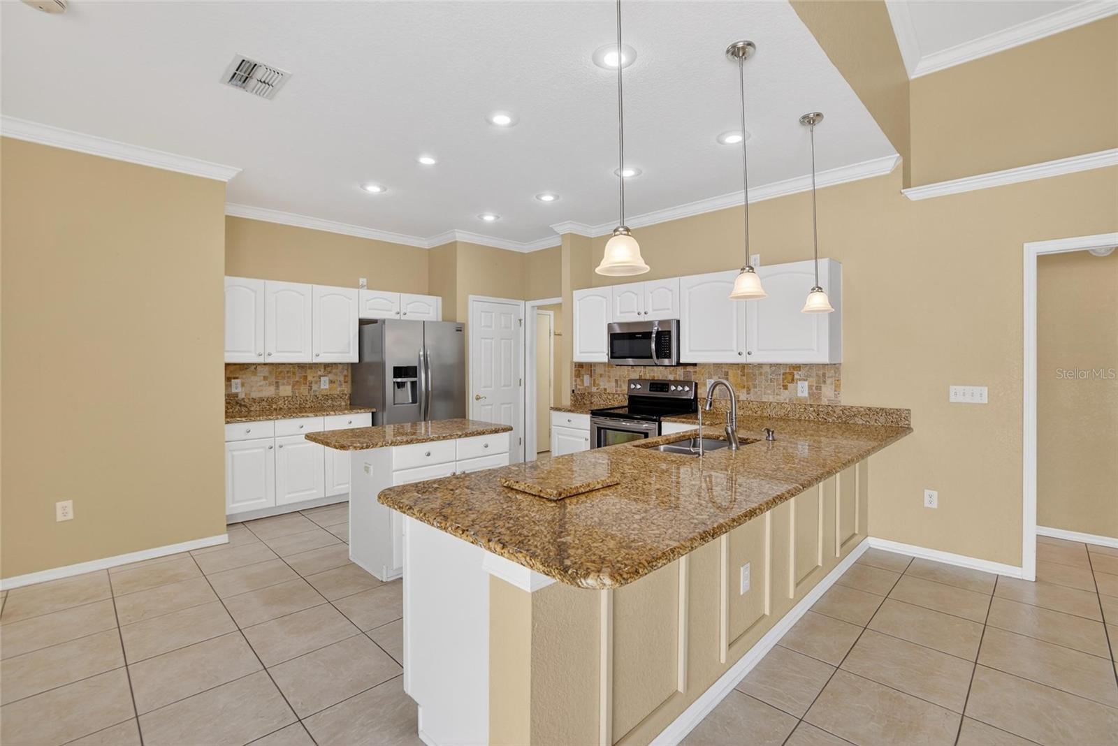 WALDEN LAKE UNIT 33 02 PH B - Residential