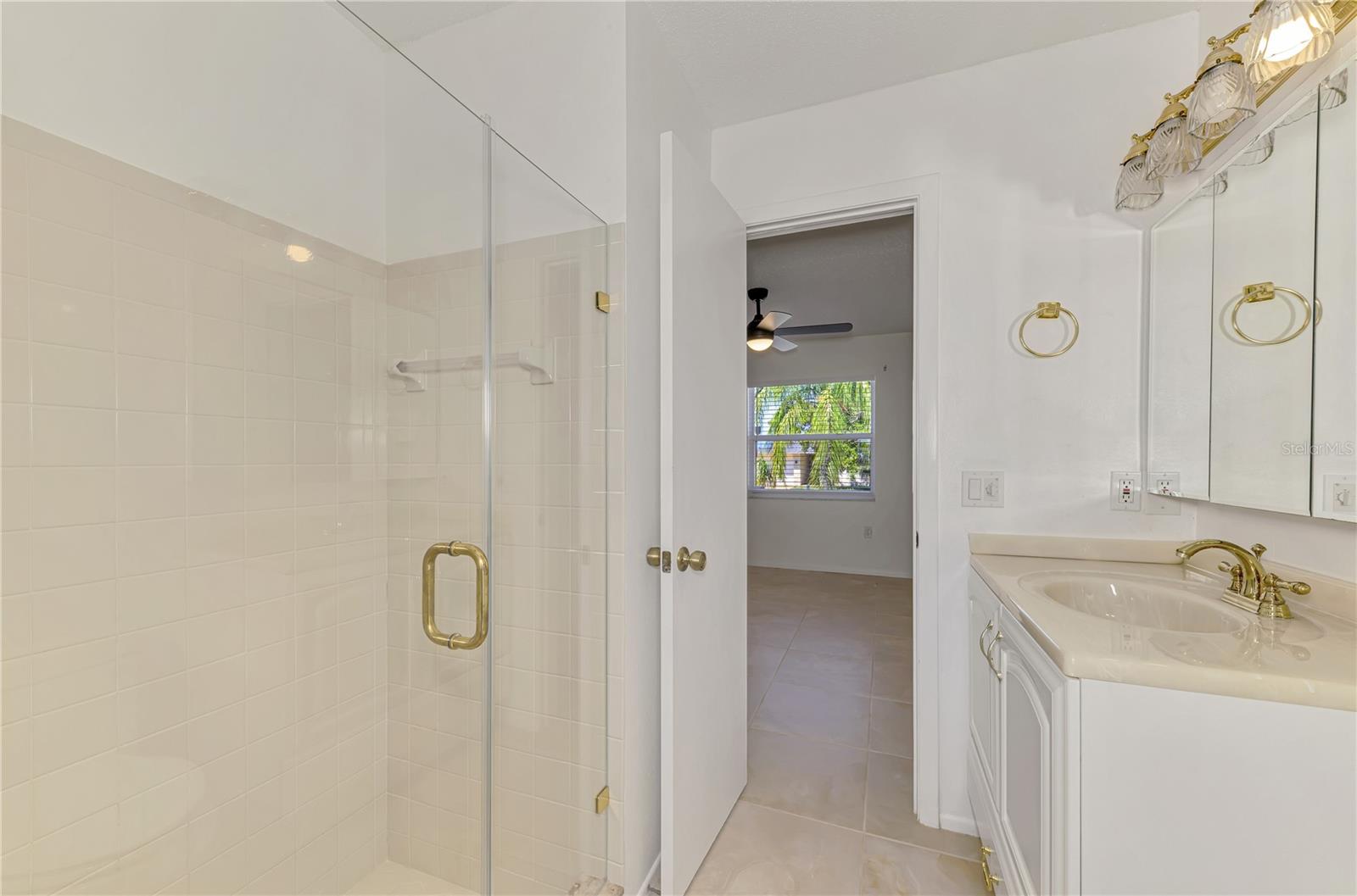 ROTONDA WEST OAKLAND HILLS - Residential