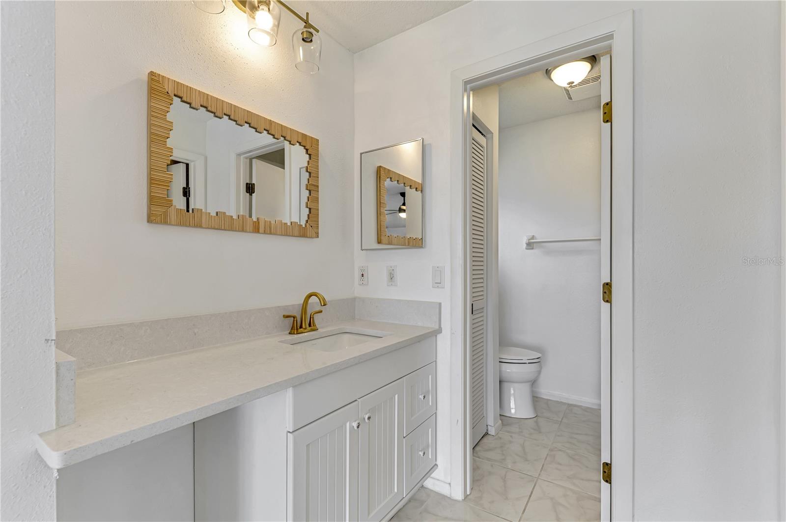 ROTONDA WEST OAKLAND HILLS - Residential