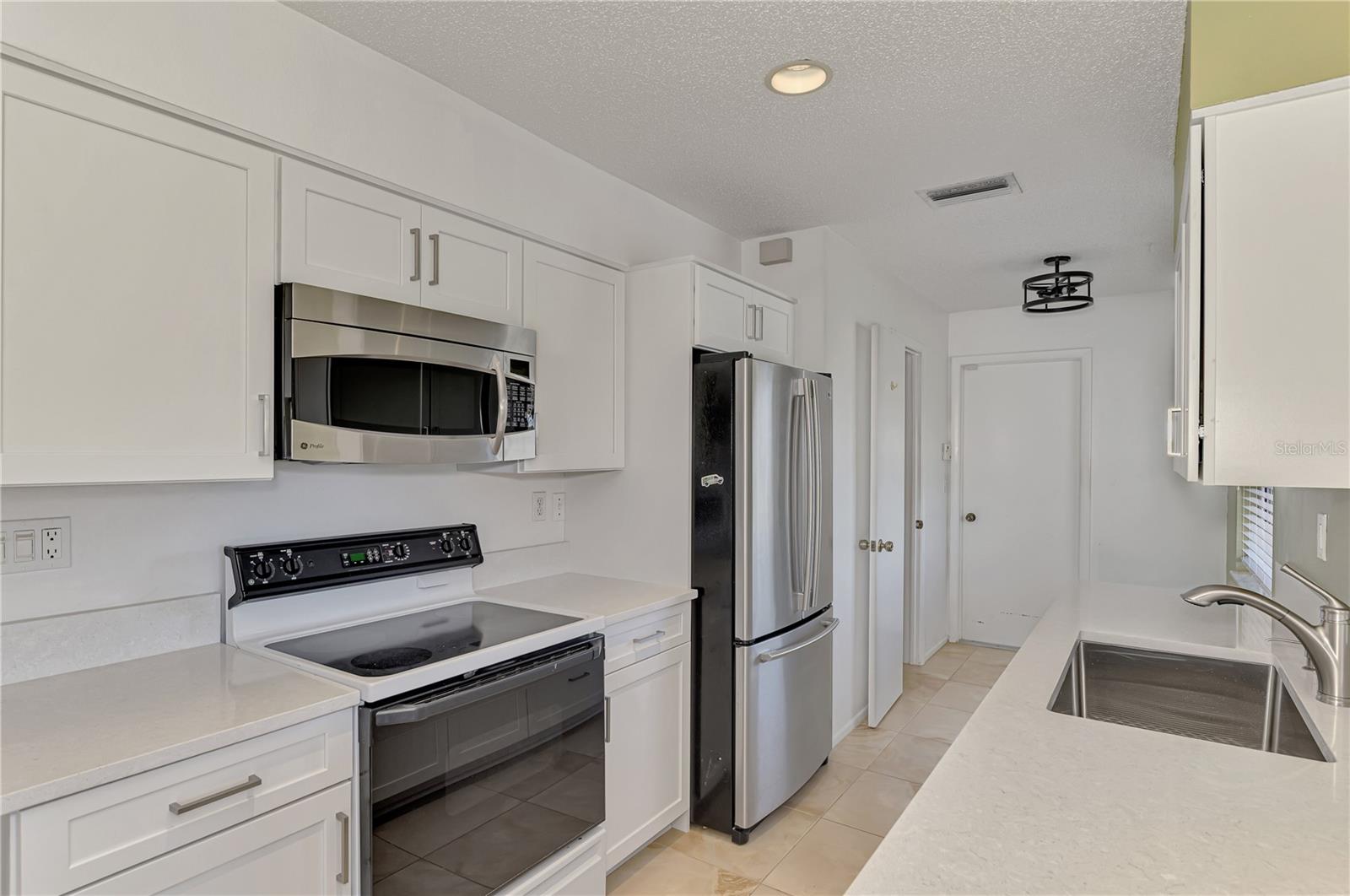 ROTONDA WEST OAKLAND HILLS - Residential