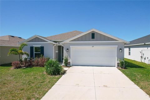 219 SUMMERLIN LOOP HAINES CITY FL 33844