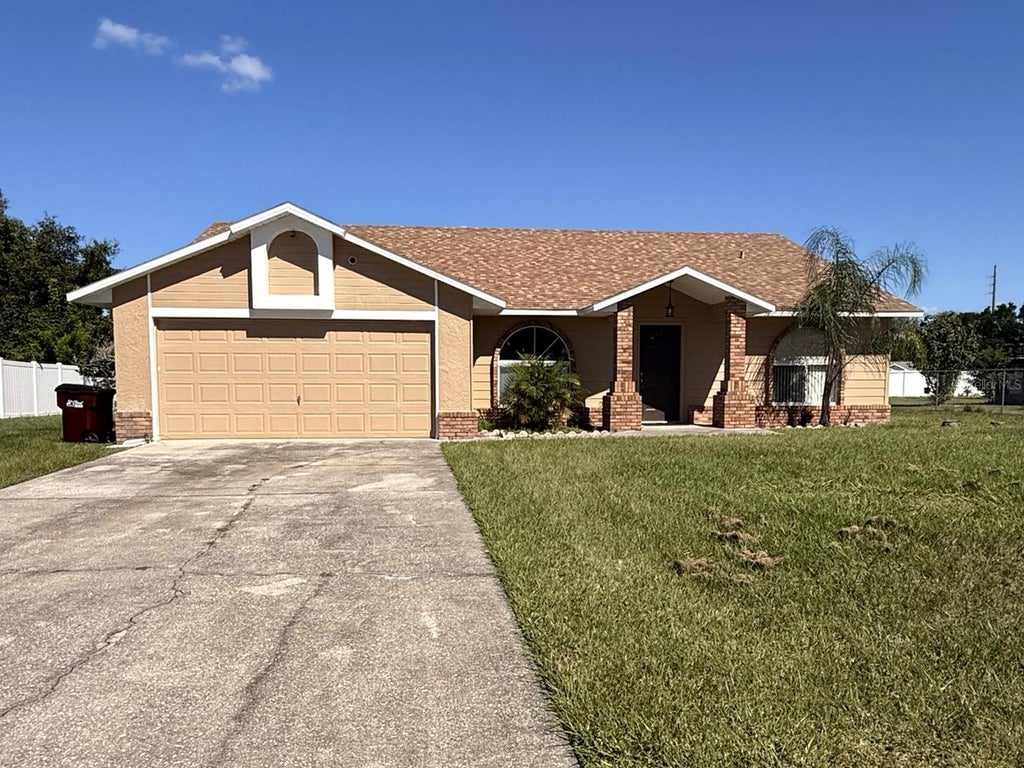 Photo of 1451 Kingston Way, Kissimmee, FL 34744 (MLS # O6450951)