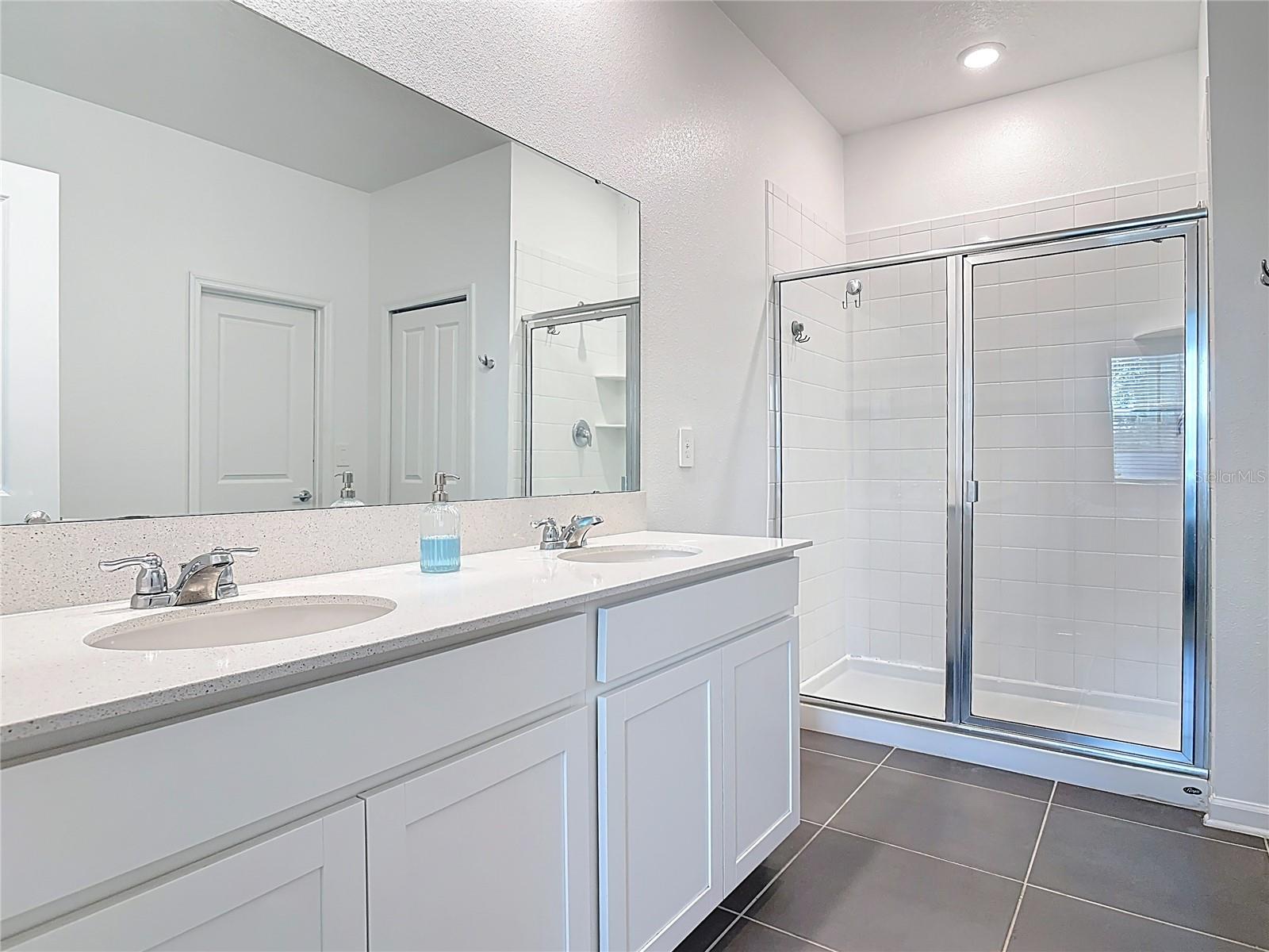 WINDSONG AT LEESBURG PHASE 2 - Residential