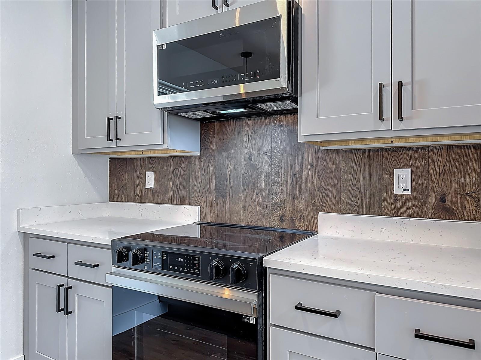 LAKE MANN ESTATES - Residential