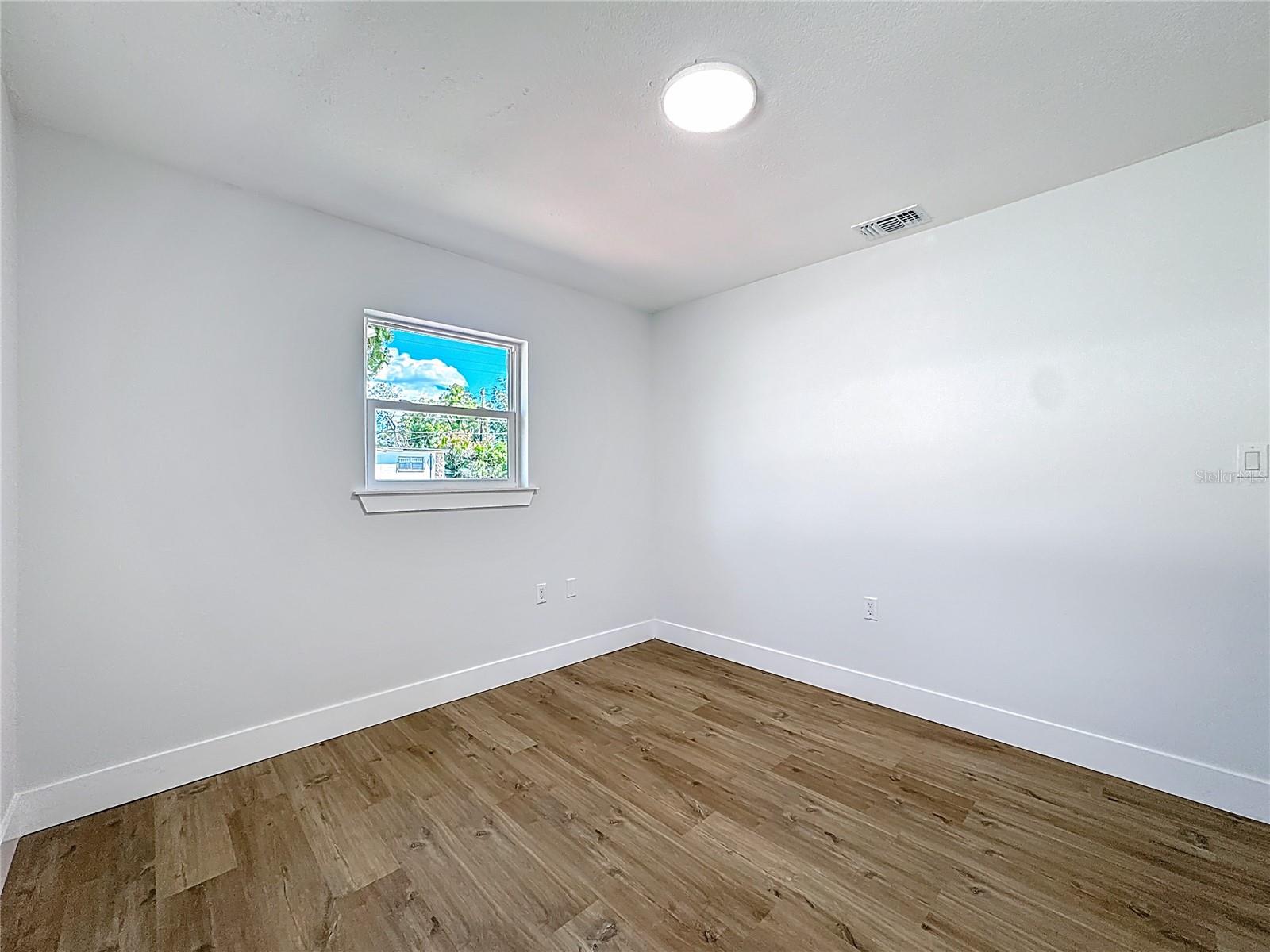 LAKE MANN ESTATES - Residential