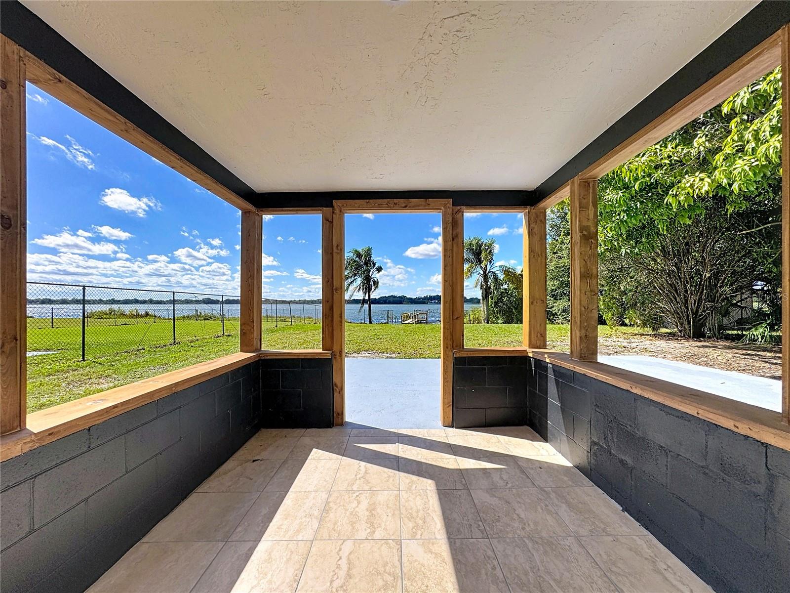 LAKE MANN ESTATES - Residential