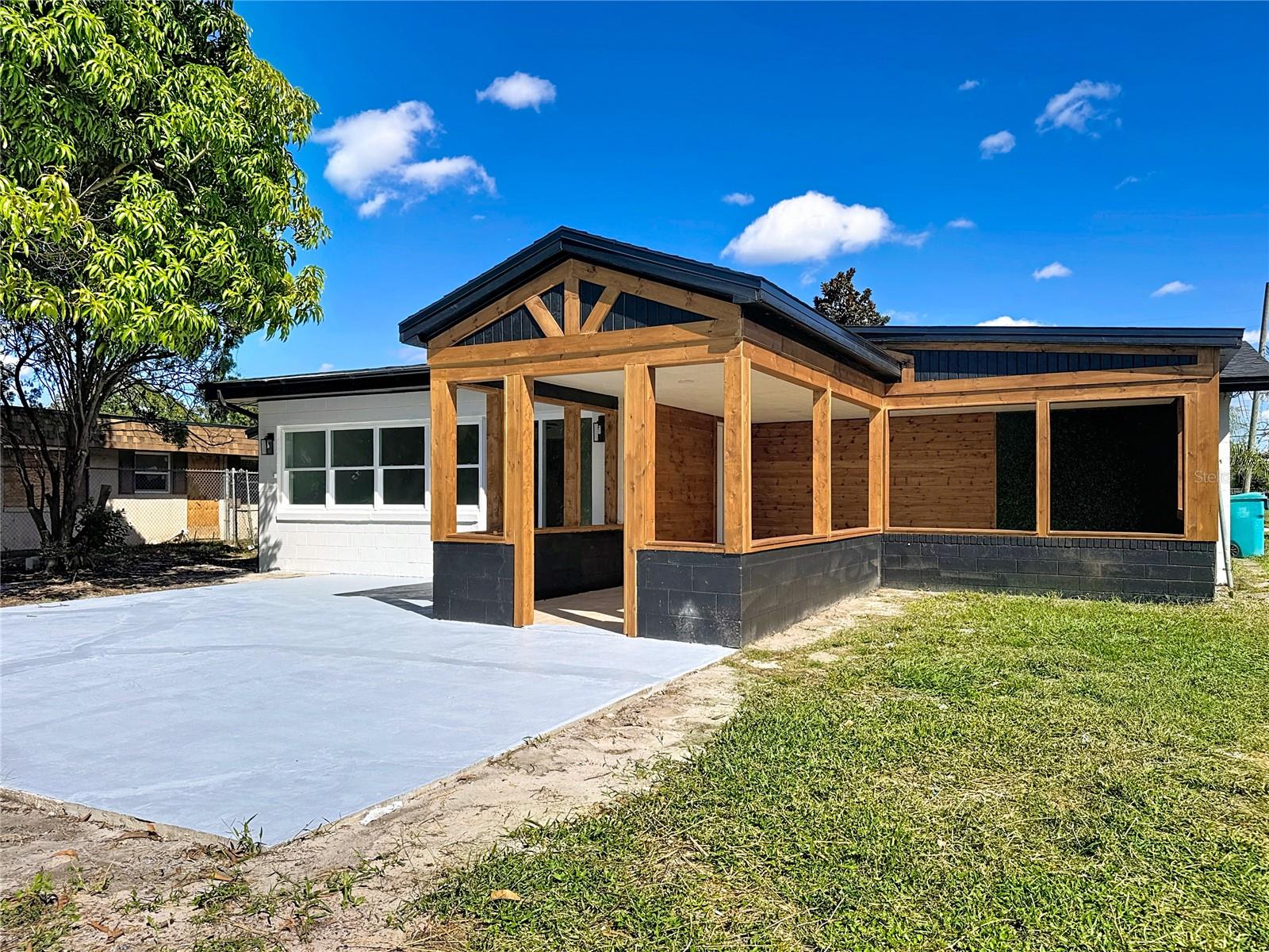 LAKE MANN ESTATES - Residential