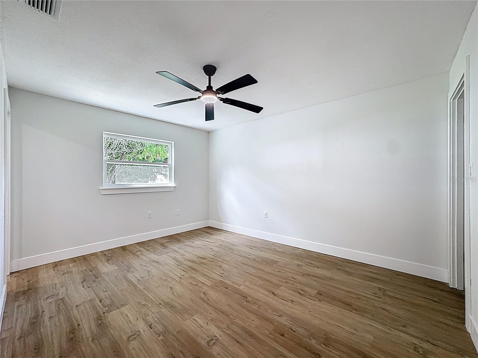 LAKE MANN ESTATES - Residential