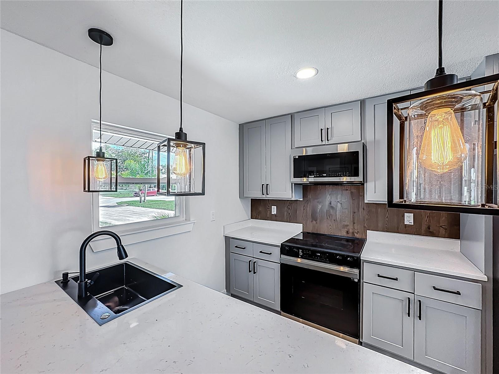 LAKE MANN ESTATES - Residential