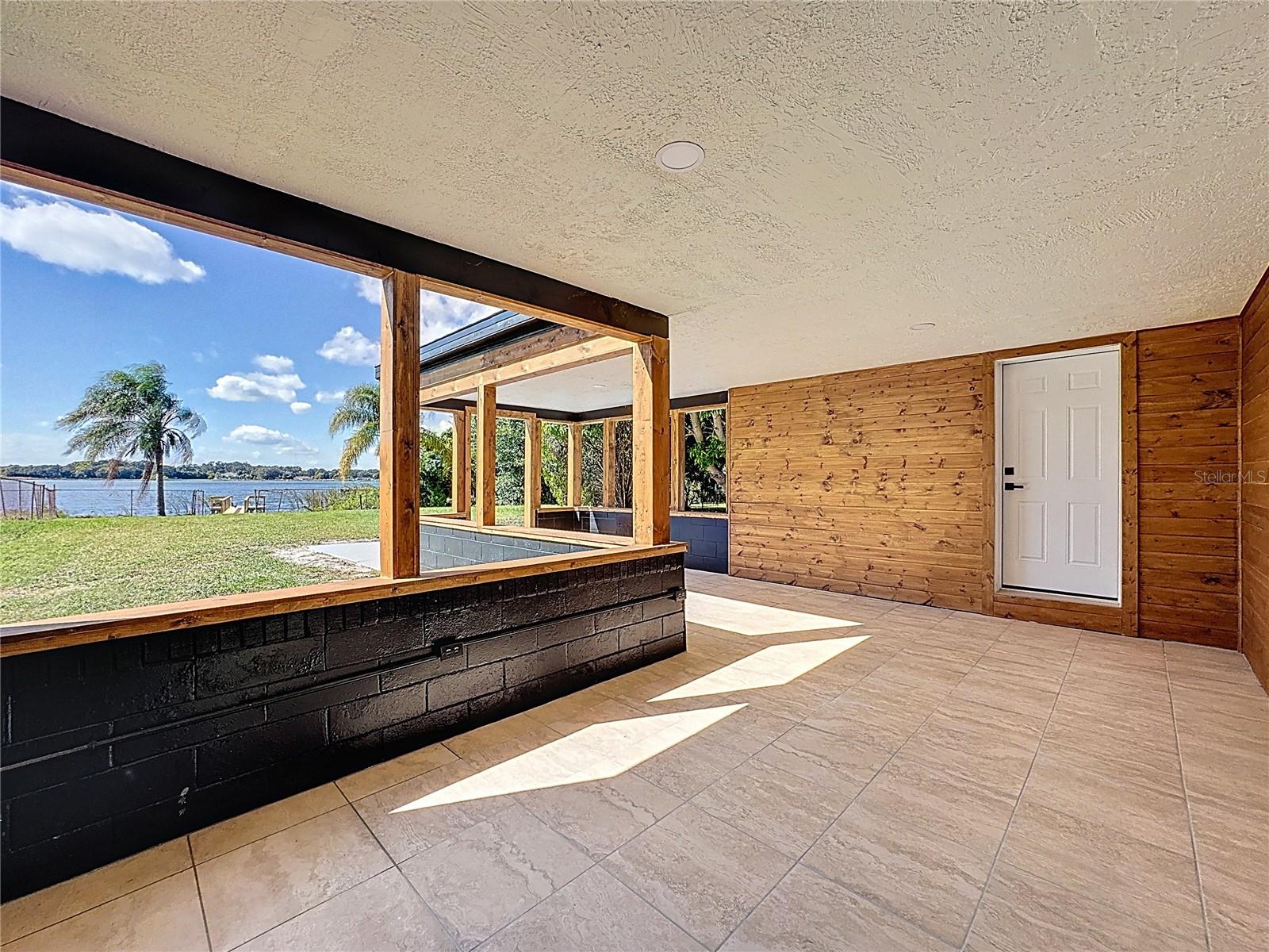 LAKE MANN ESTATES - Residential