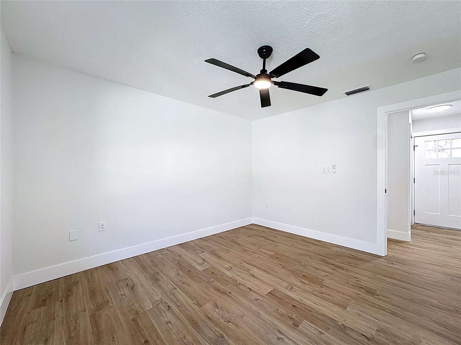 LAKE MANN ESTATES - Residential