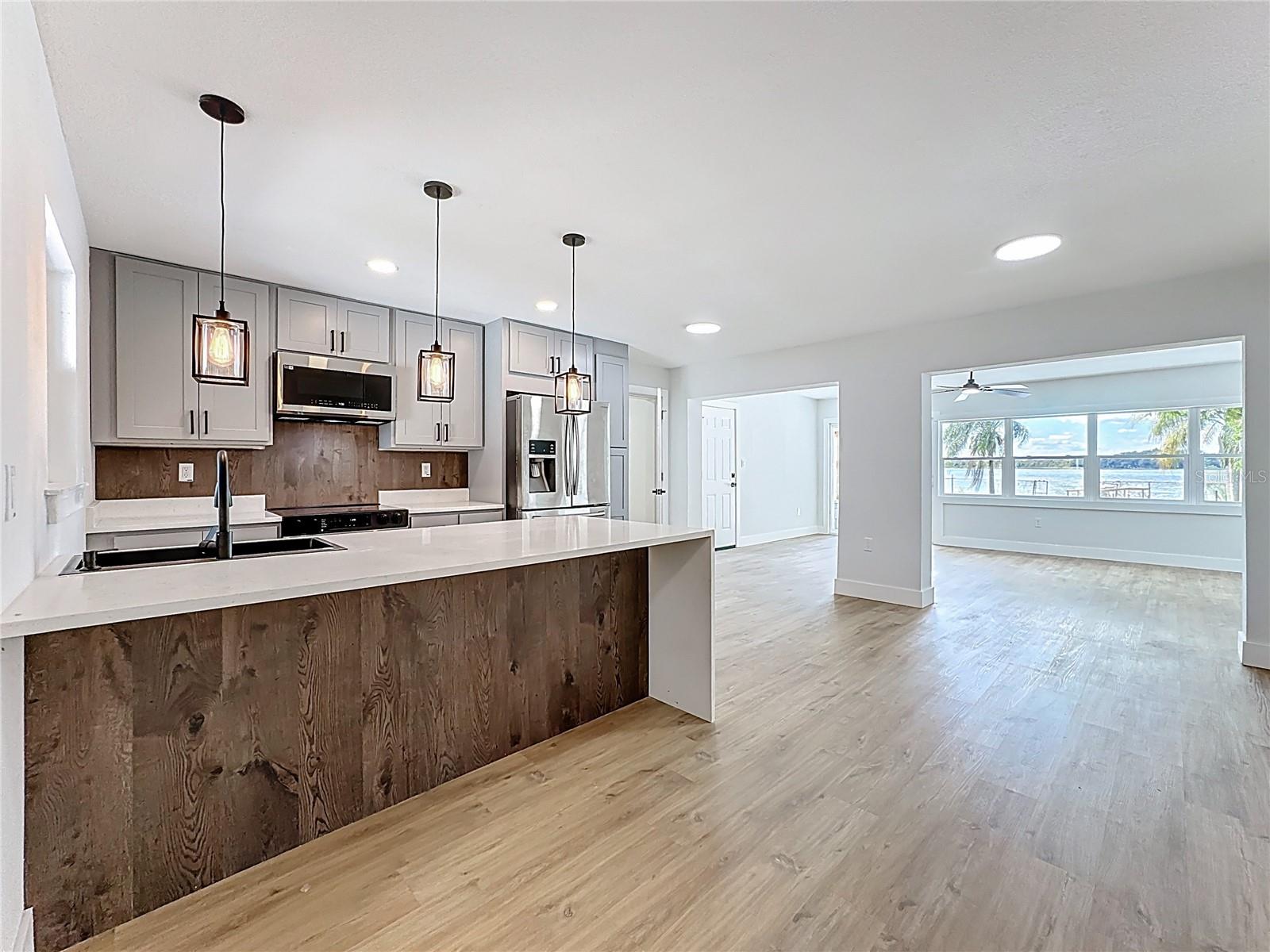 LAKE MANN ESTATES - Residential