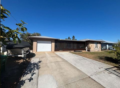 A home in PUNTA GORDA