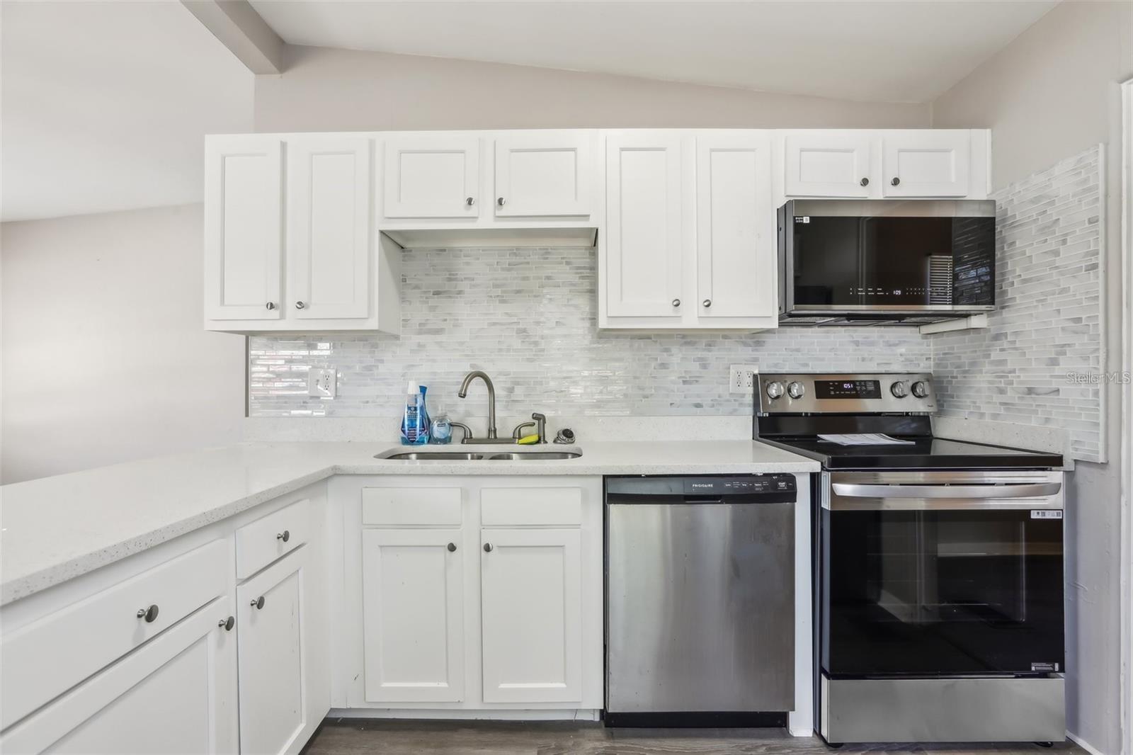 COLFAX CITY - Residential Lease
