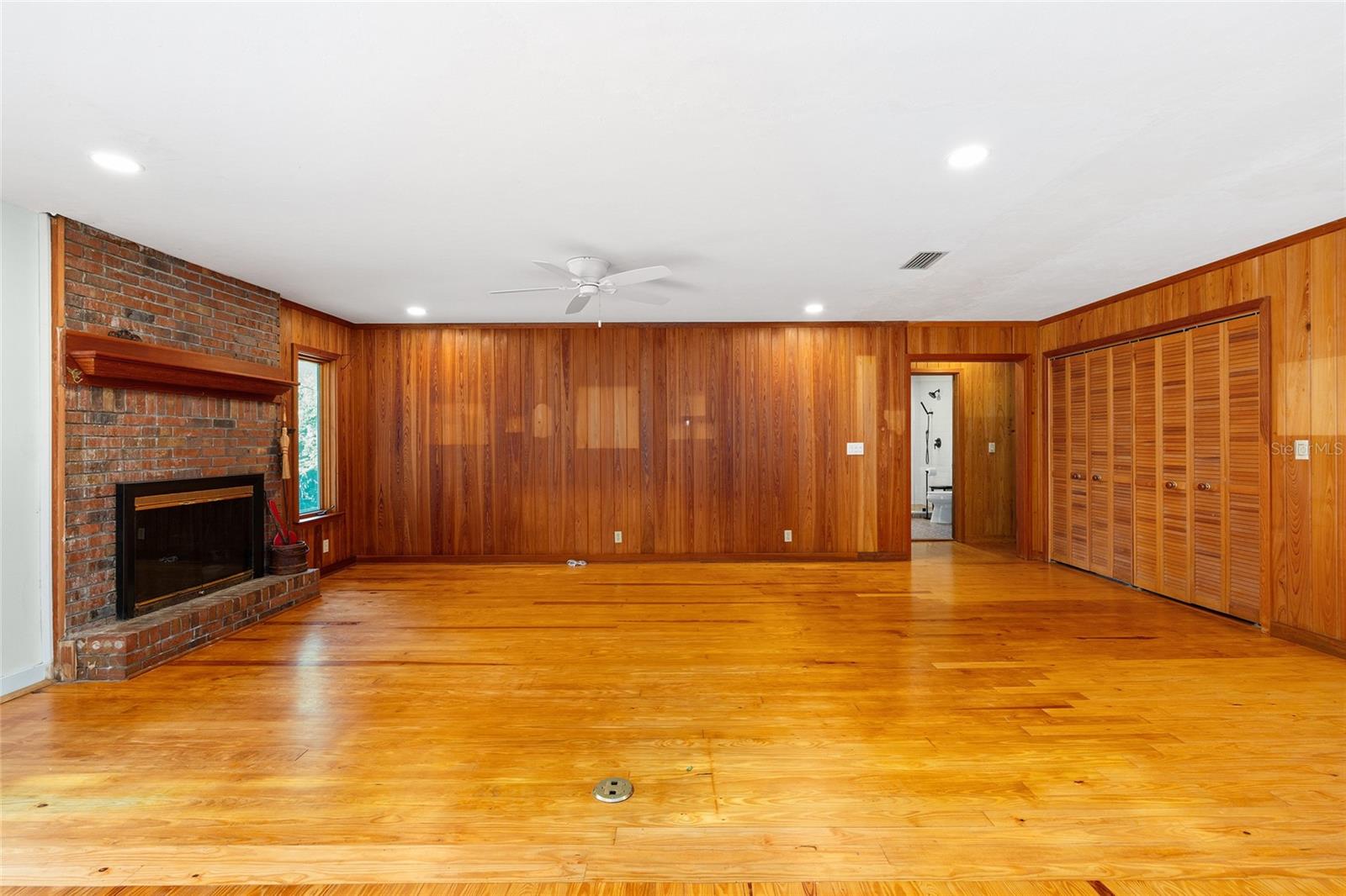 SIMONTON FARMS - Residential