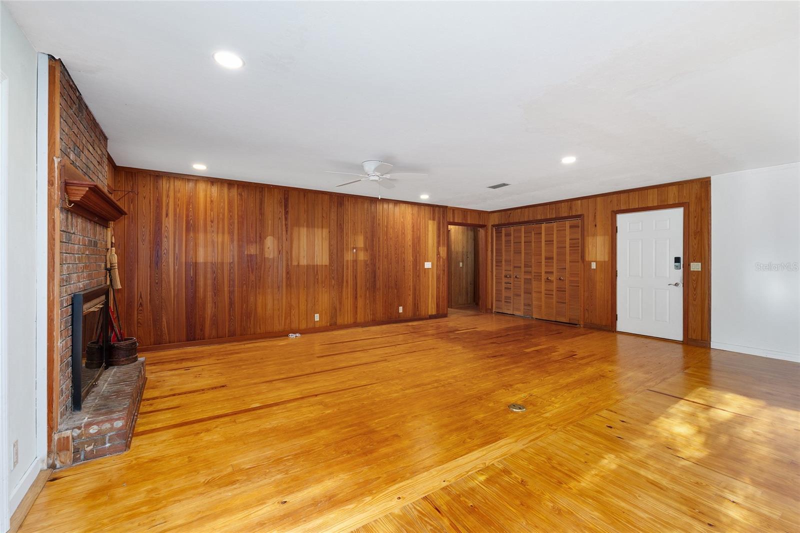 SIMONTON FARMS - Residential