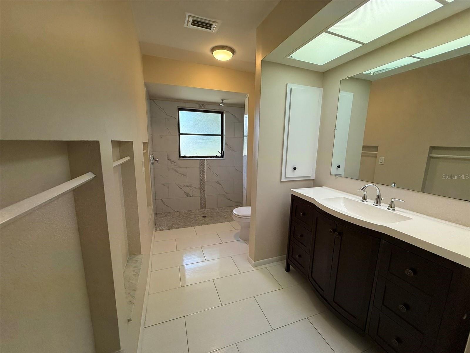 PORT CHARLOTTE SEC 010 - Residential Lease