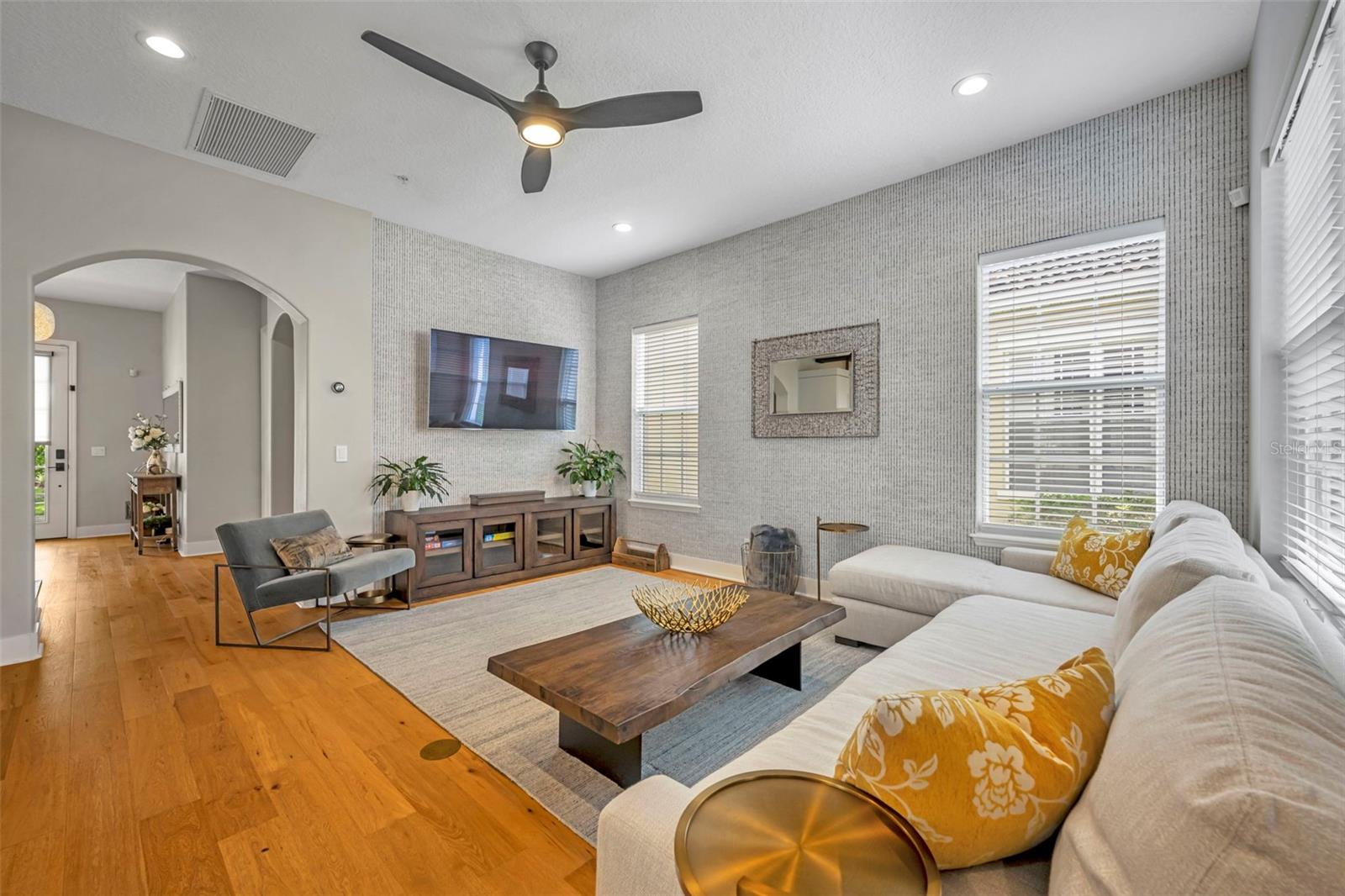 BALDWIN PARK - Residential