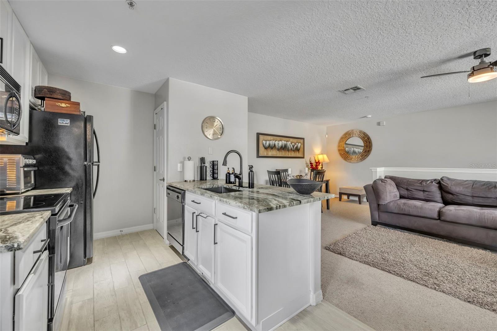 BALDWIN PARK - Residential