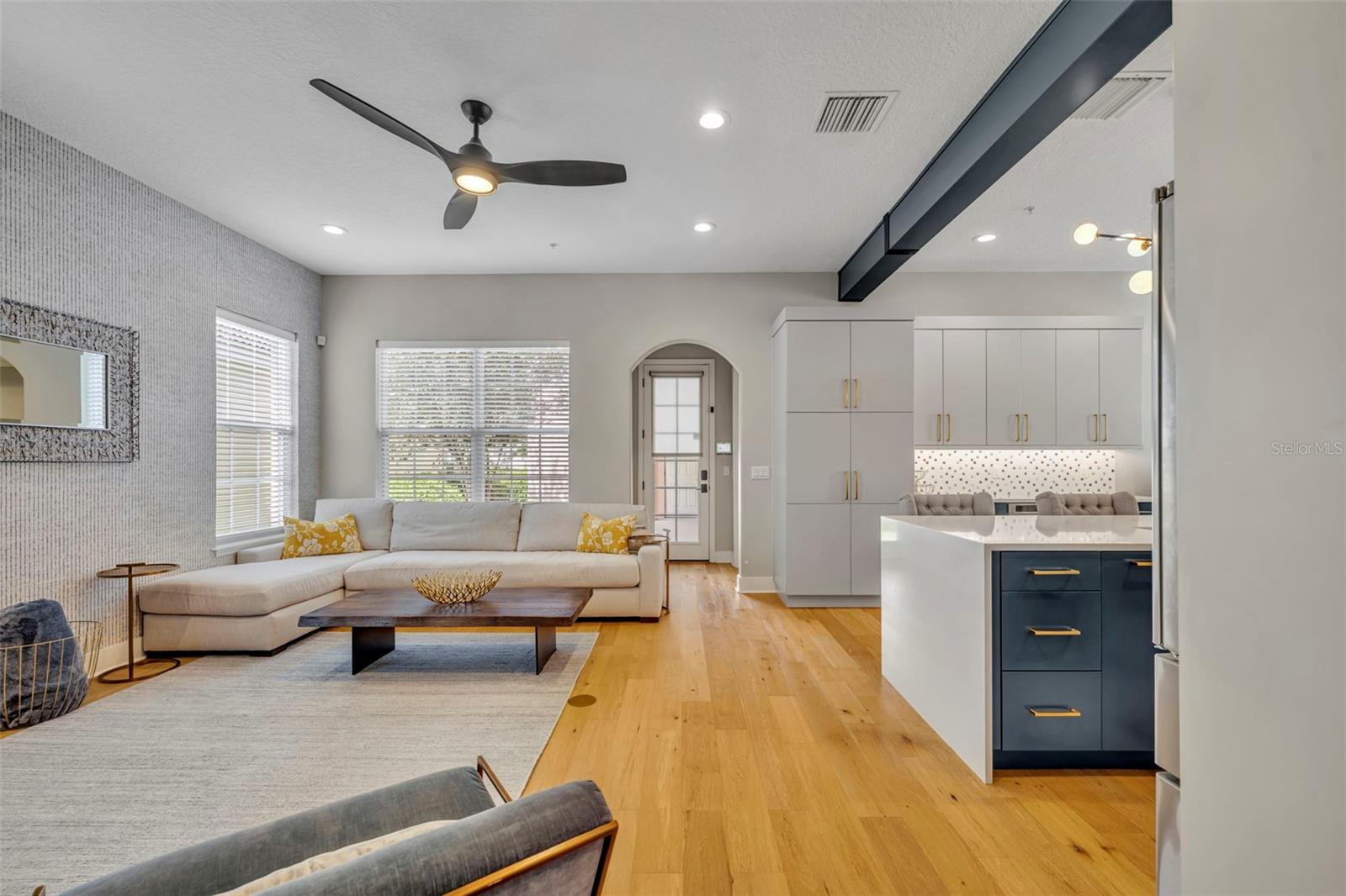 BALDWIN PARK - Residential