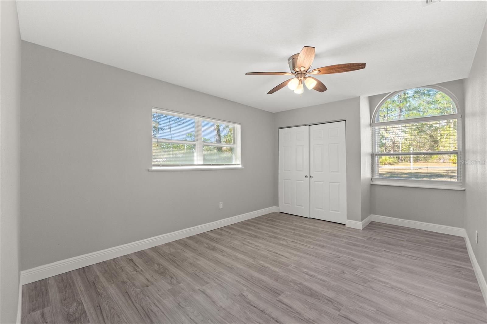 ROYAL HIGHLANDS - Residential