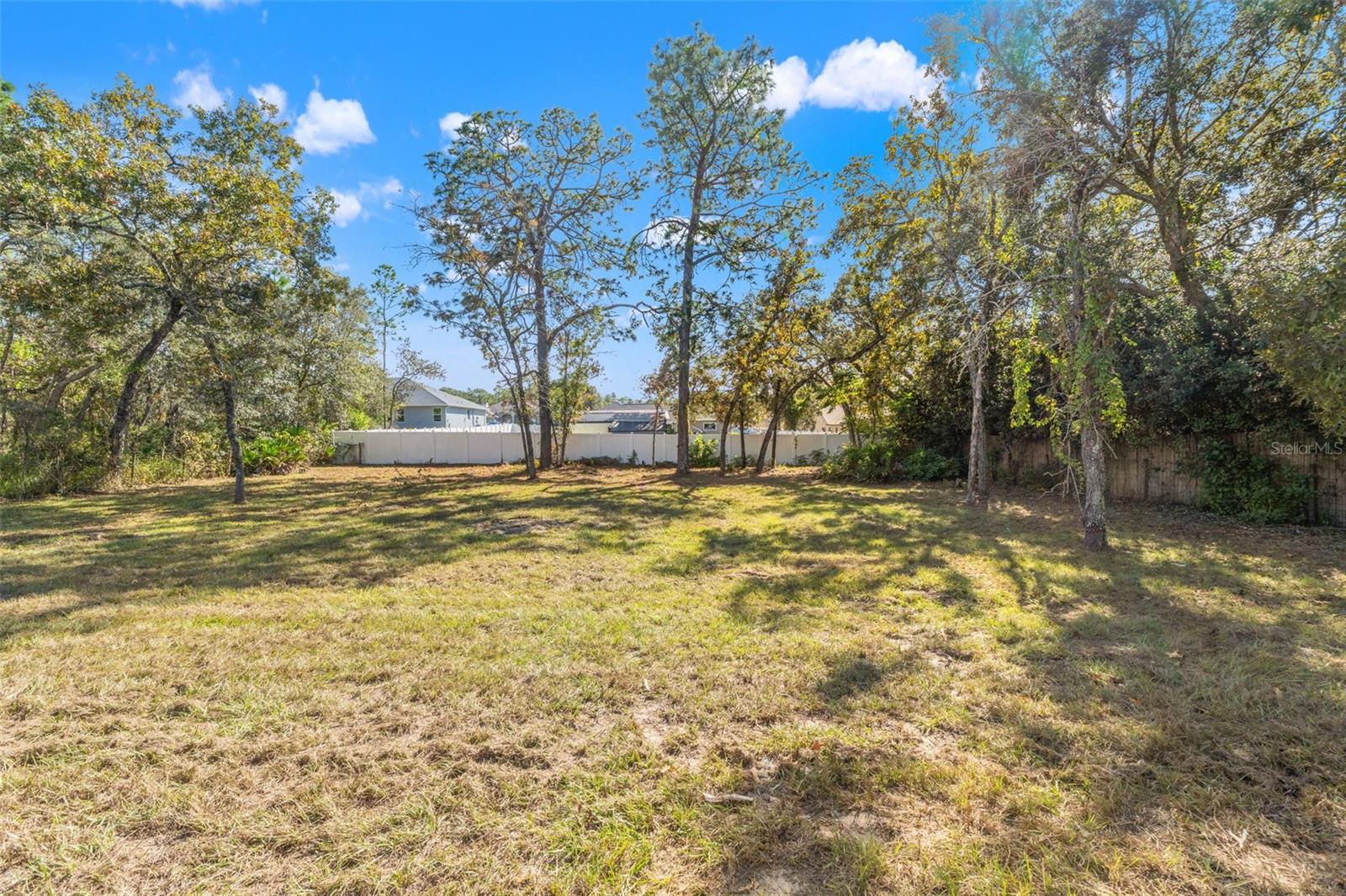 ROYAL HIGHLANDS - Residential