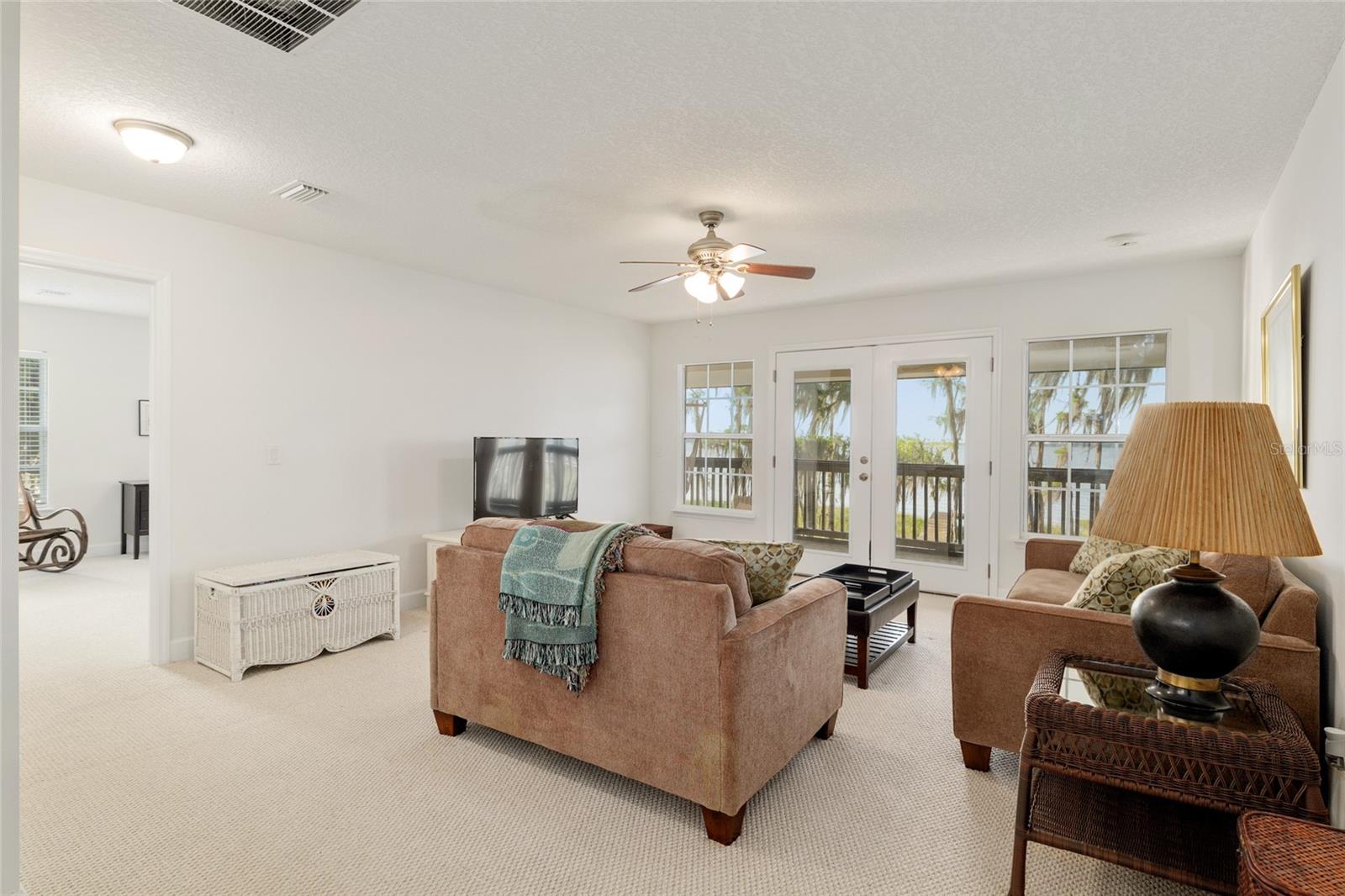 PUMPKIN PATCH - Residential