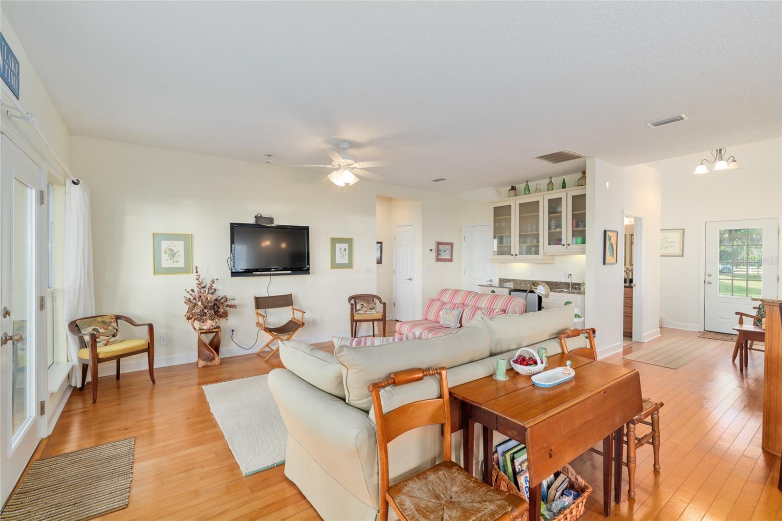 PUMPKIN PATCH - Residential