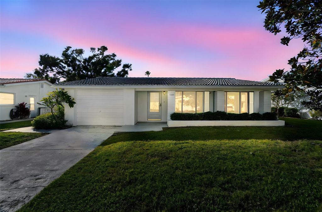 Photo of 9306 42nd Street N, Pinellas Park, FL 33782 (MLS # TB8448813)