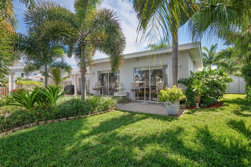Photo of 11285 6TH STREET E, TREASURE ISLAND, FL 33706 (MLS # T3401511)