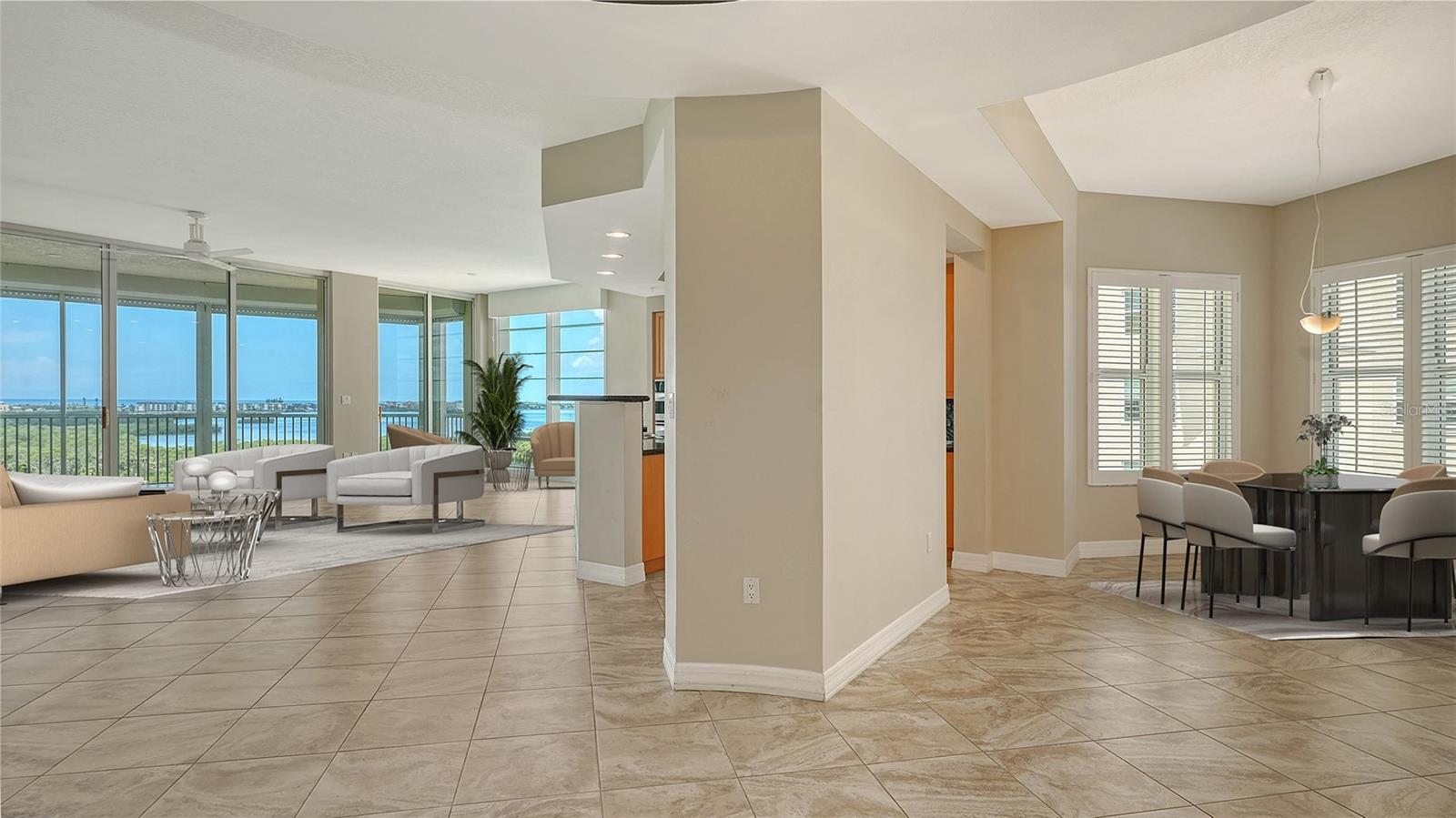 385 N POINT ROAD 903