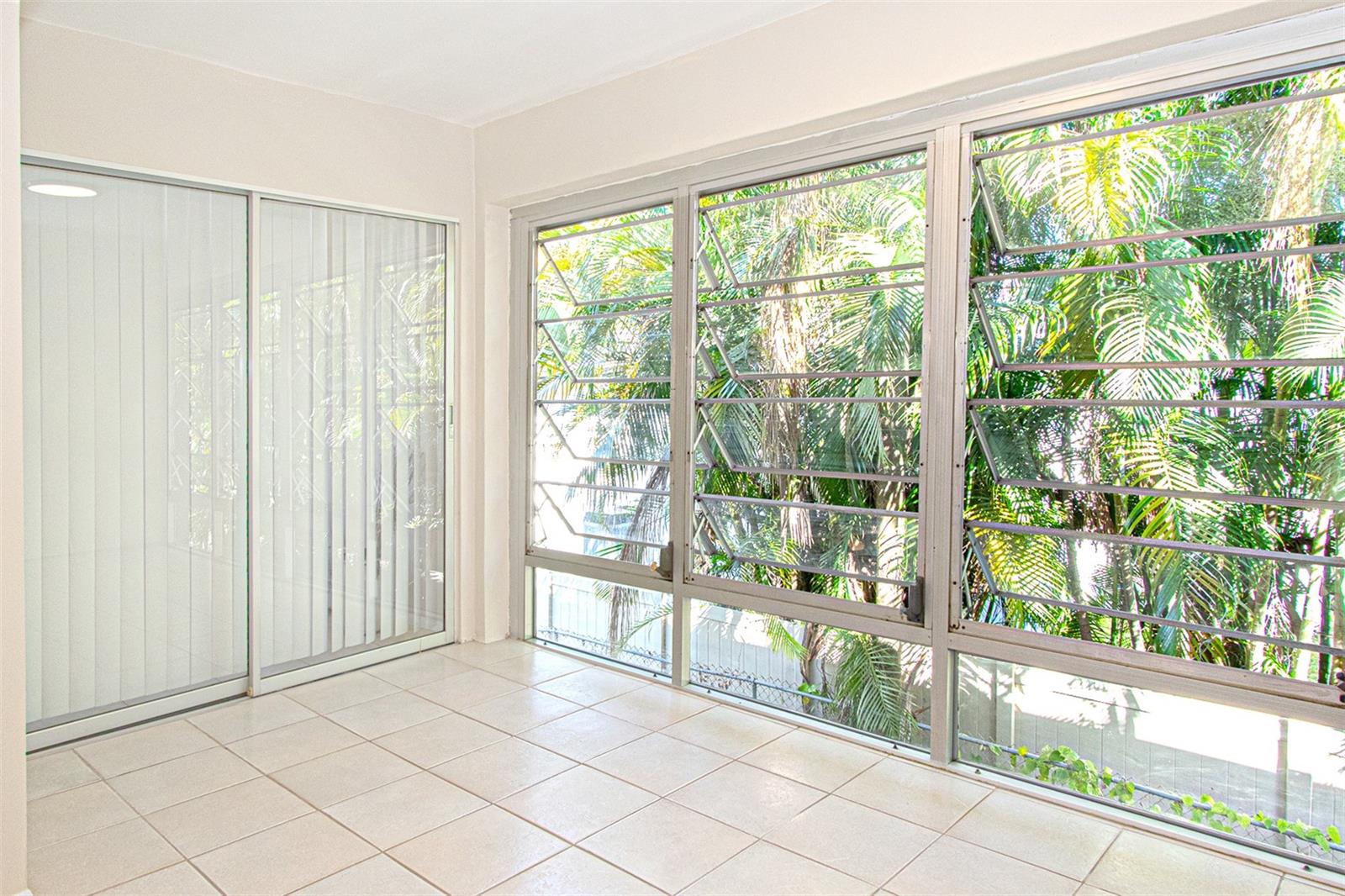 IMPERIAL COURT APT - Residential