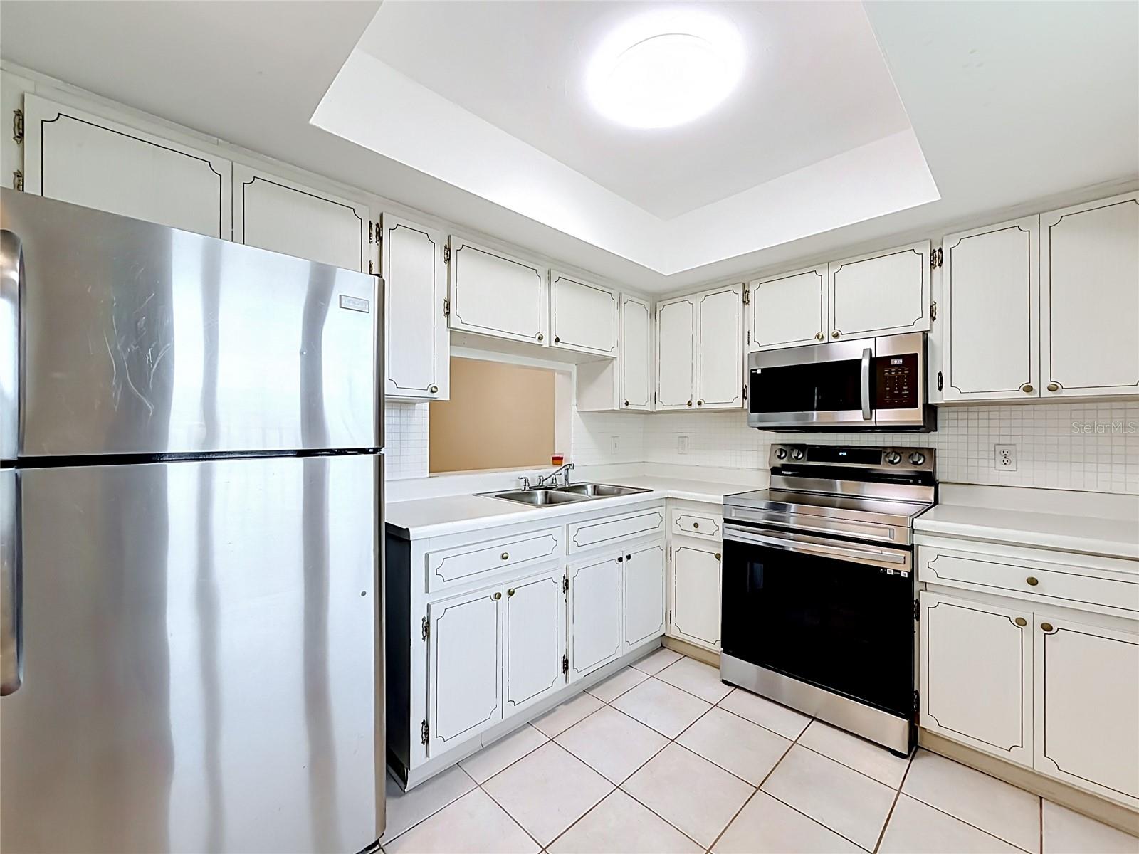 1433 S BELCHER ROAD F11