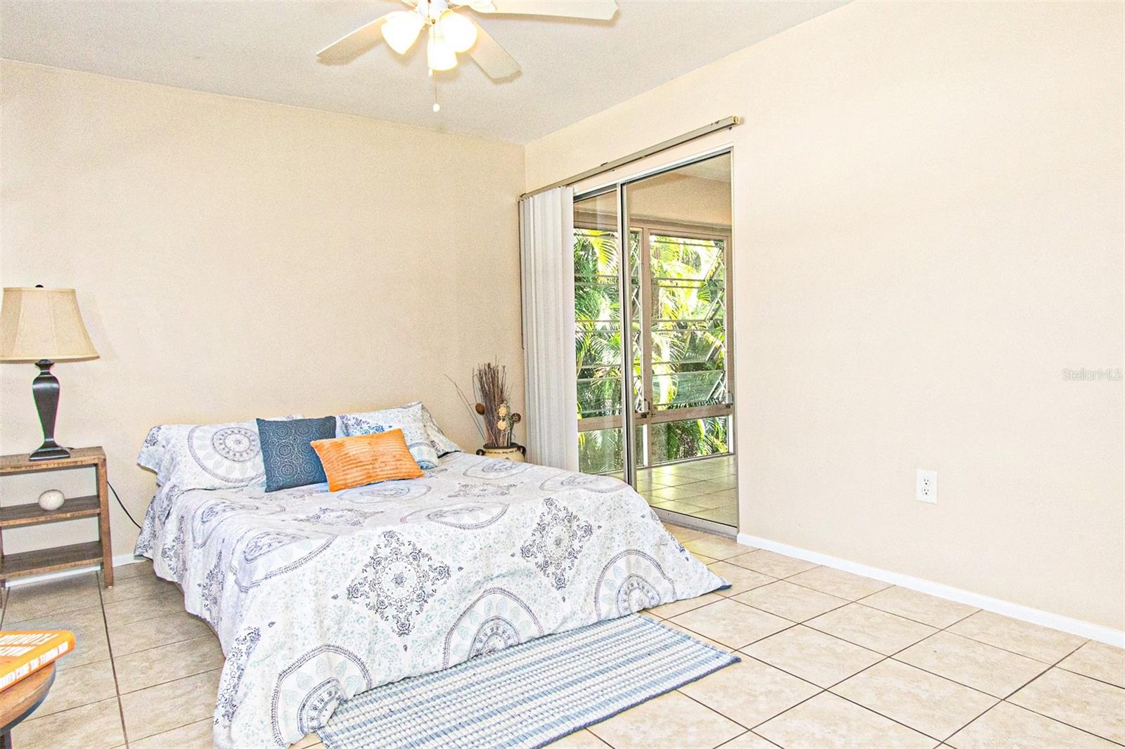 IMPERIAL COURT APT - Residential