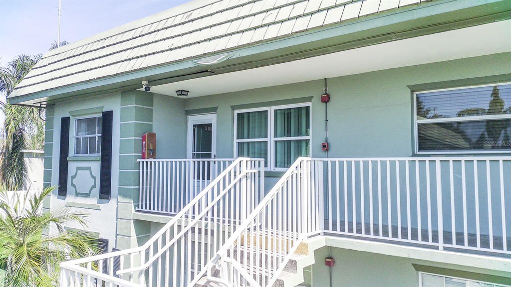 Photo of 1433 S Belcher Road #F11, Clearwater, FL 33764 (MLS # TB8435210)