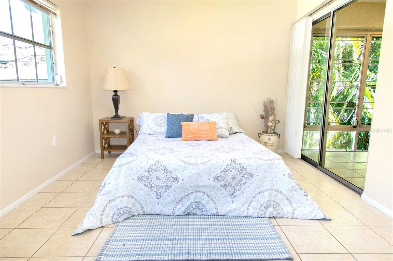 IMPERIAL COURT APT - Residential