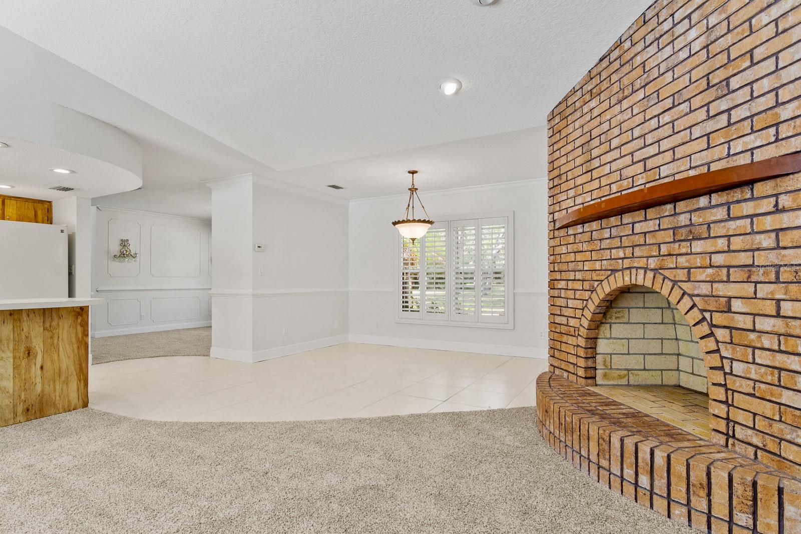 GOLDEN ACRES - Residential