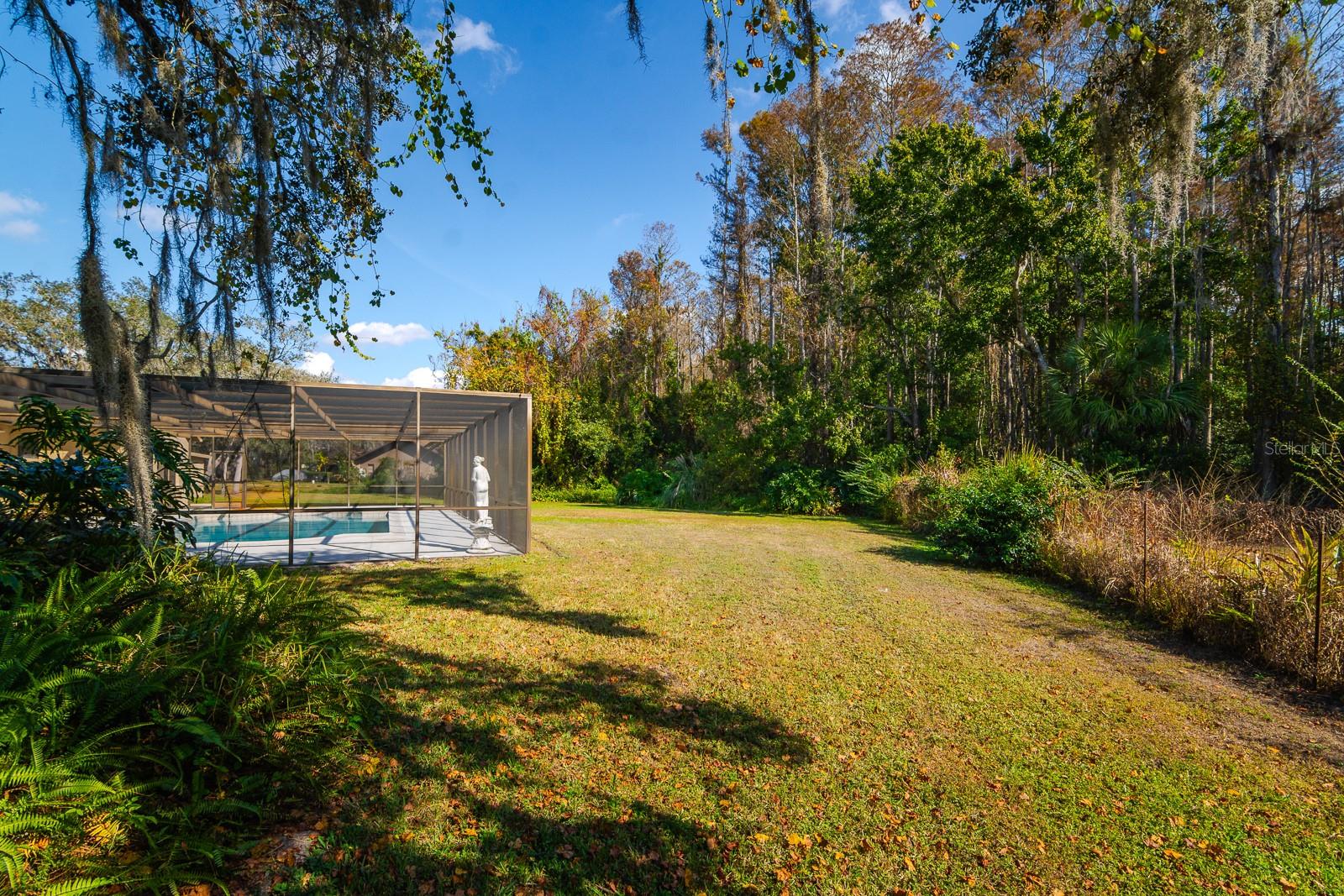 GOLDEN ACRES - Residential