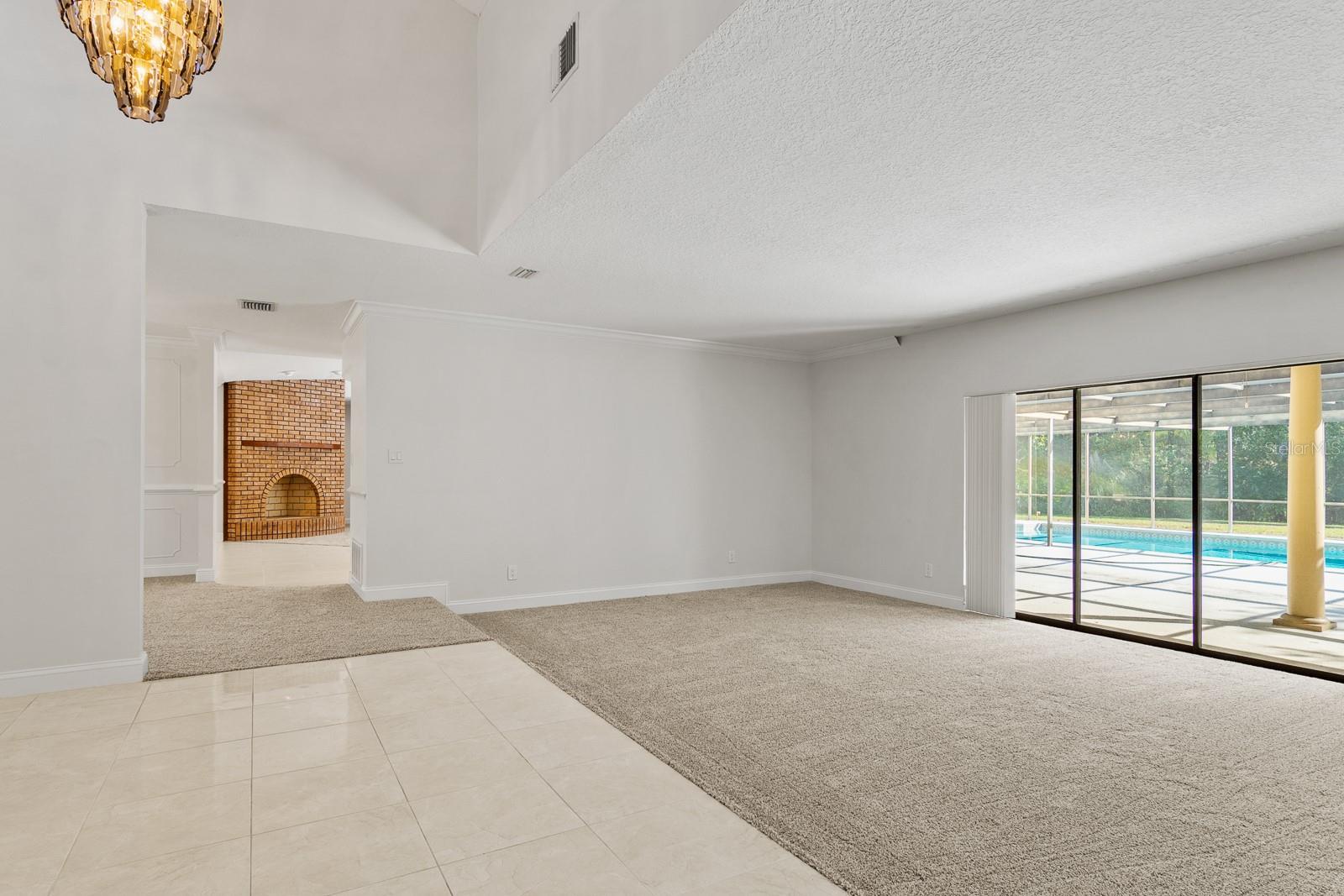 GOLDEN ACRES - Residential