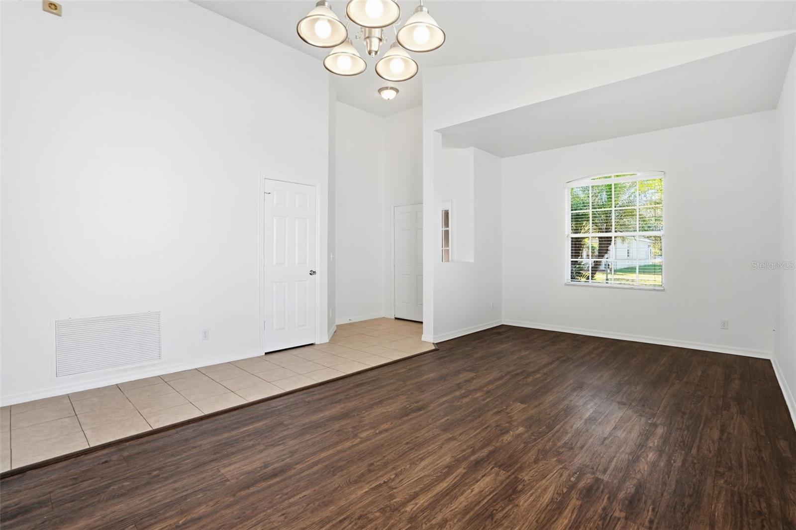 SUMMER SPGS - Residential