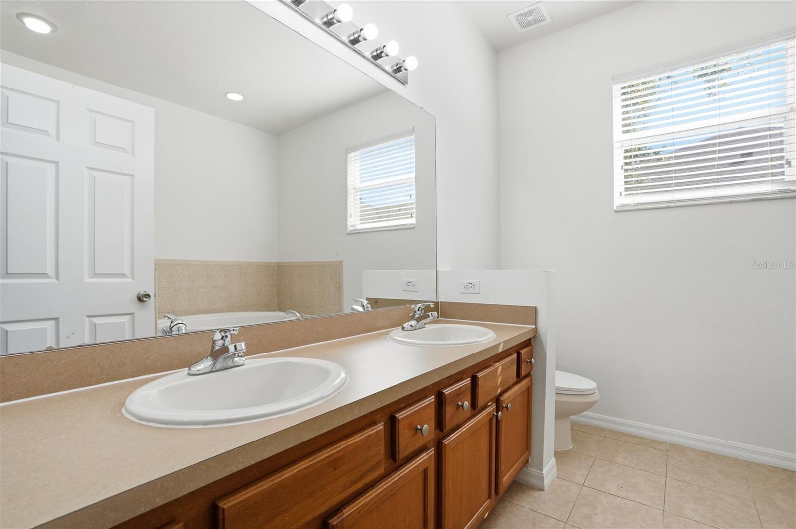 SUMMER SPGS - Residential